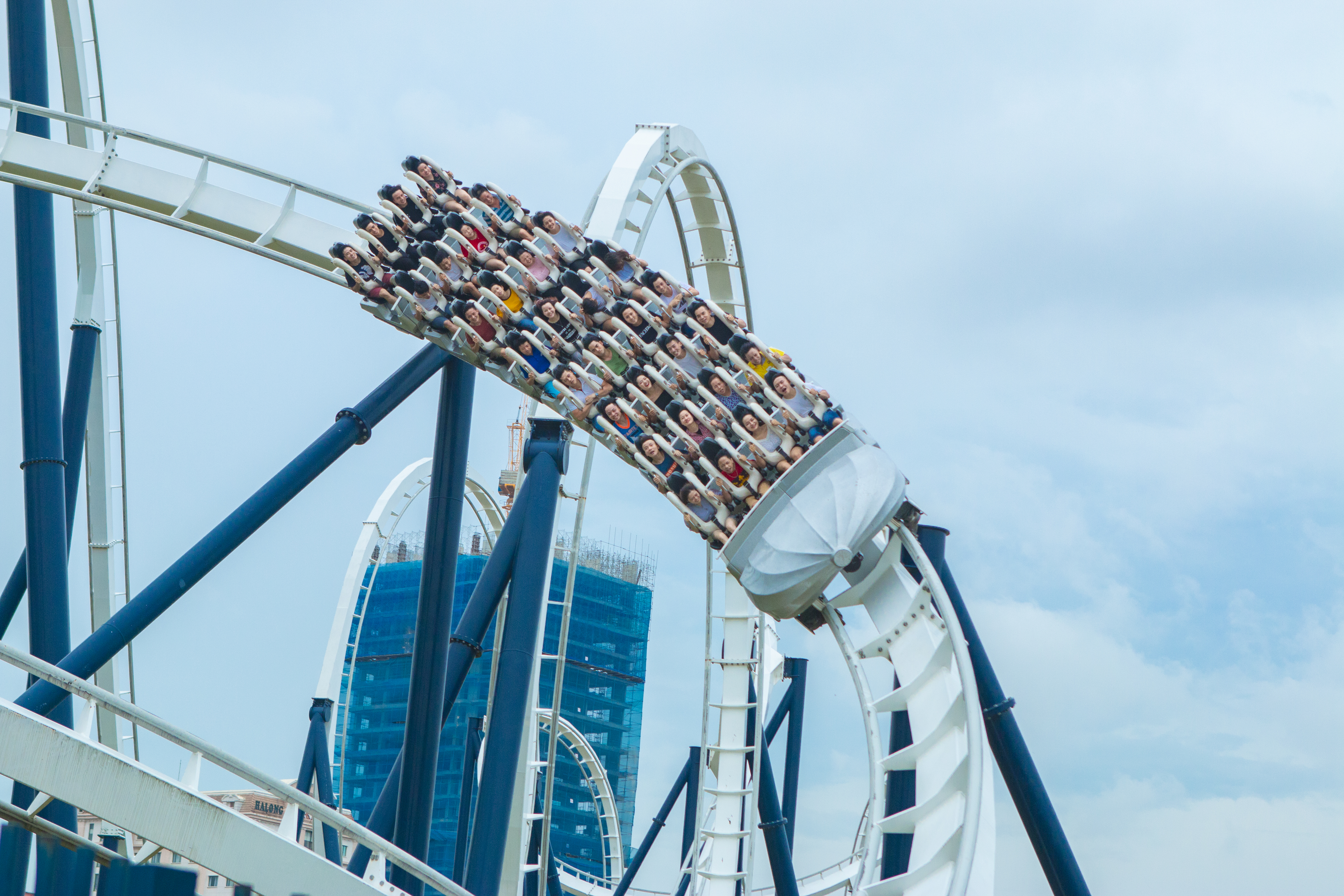 Đến Công viên Rồng - Sun World Ha Long để trở thành những “chiến binh thép”  - 4